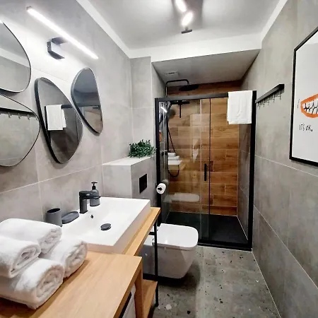 Kolory Warmii Apartamenty Garaz Podziemny-30Pln-Doba Olsztyn  Exterior photo