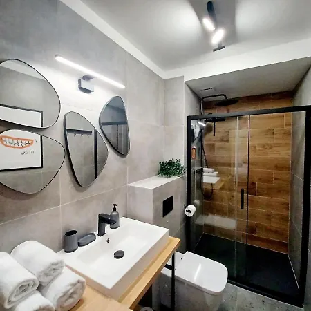 Kolory Warmii Apartamenty Garaz Podziemny-30Pln-Doba Olsztyn  Exterior photo